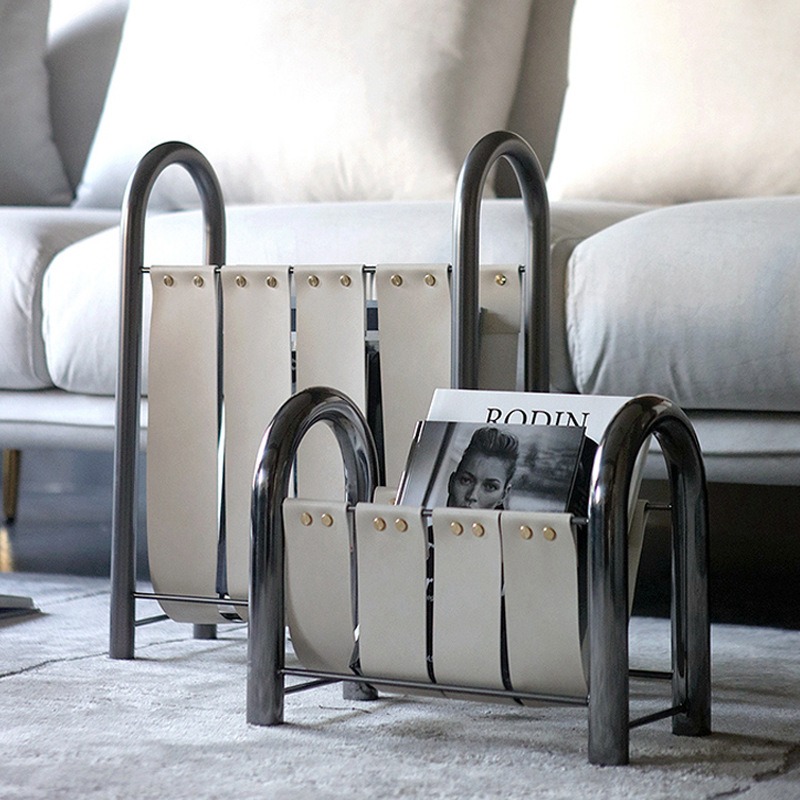 モダンな軽奢メタルレザー雑誌ラック、ブックラック、ホームデコ - Lighting And Decor Magazine のレビューと価格
