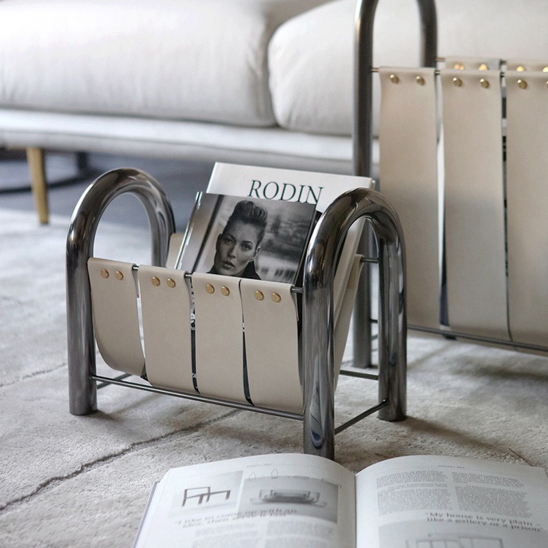 モダンな軽奢メタルレザー雑誌ラック、ブックラック、ホームデコ - Lighting And Decor Magazine のレビューと価格