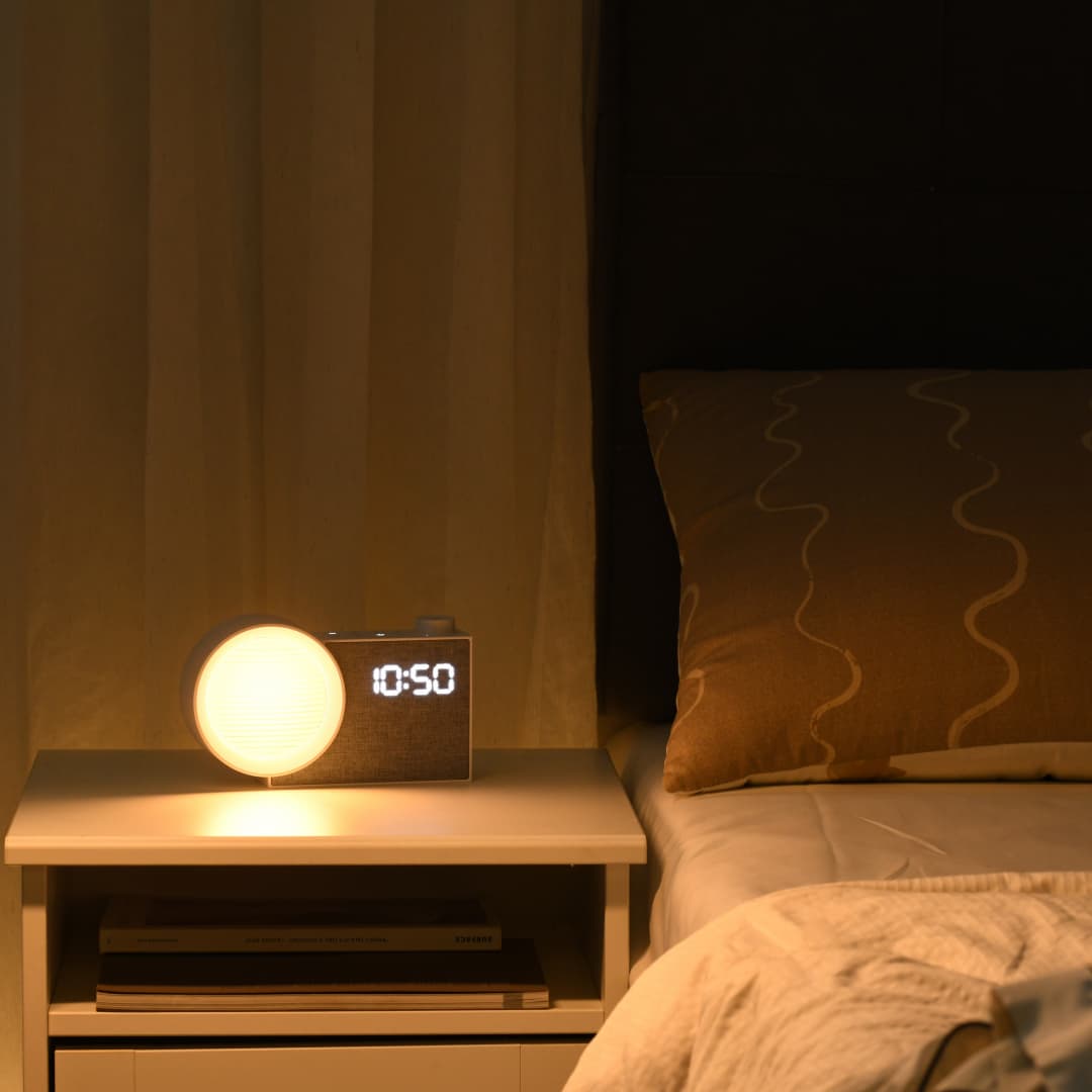 WILIT LEDナイトライト目覚まし時計、ホワイトノイズ＆ - Lighting Decoration In Bedroom のレビューと価格