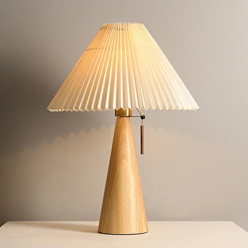 レトロプリーツテーブルランプ北欧無垢材ライト研究読書用寝室の - Lighting Decoration In Bedroom のレビューと価格